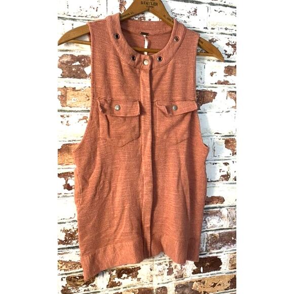 Free People Peach Highway Zip Front Grommet Detailing Cotton Blend Knit Vest - Picture 4 of 13